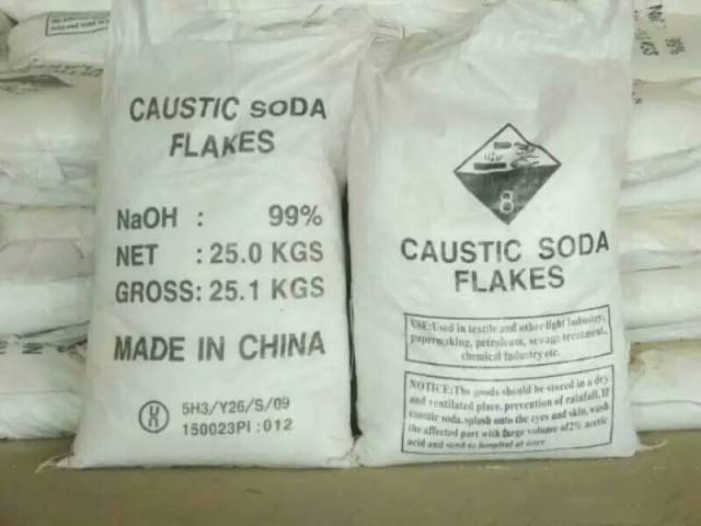 Caustic Soda flakes